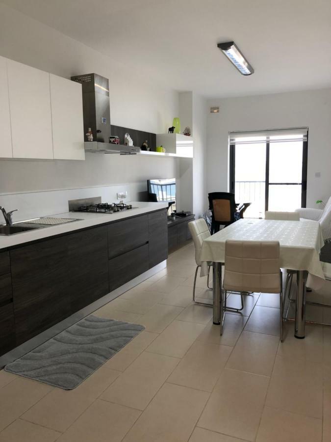 Modern Apartment With Sea View Mellieha Exterior foto